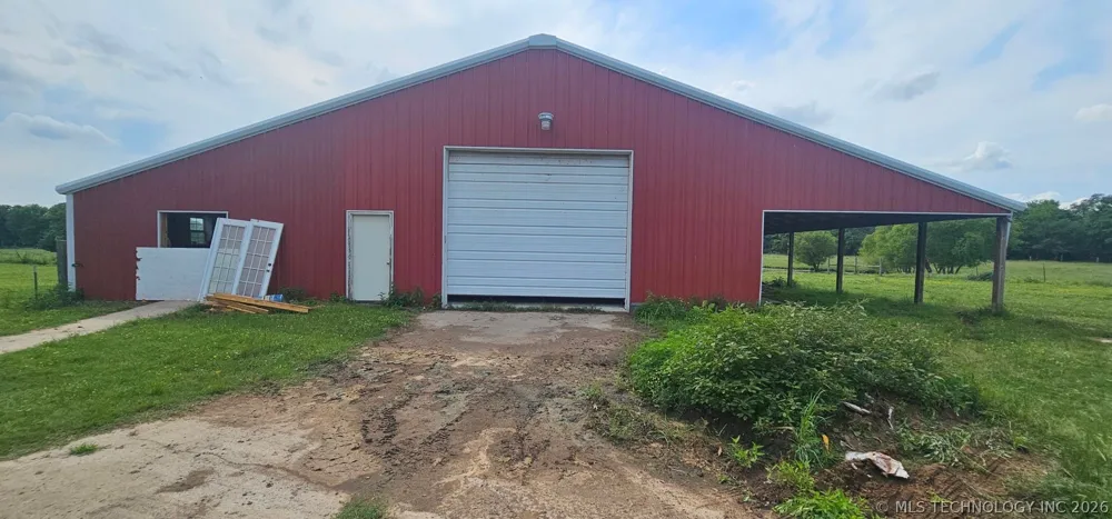 37967 E 221st Street Porter, OK 74454