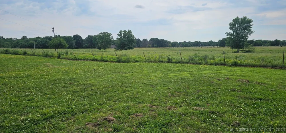37967 E 221st Street Porter, OK 74454