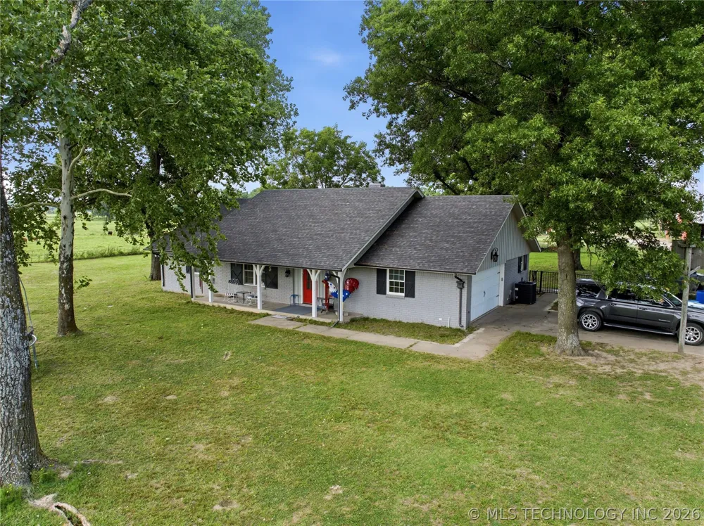 37967 E 221st Street Porter, OK 74454