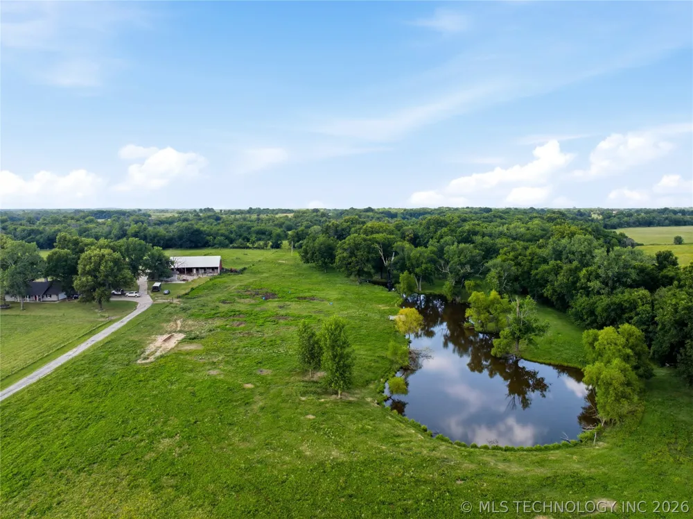 37967 E 221st Street Porter, OK 74454