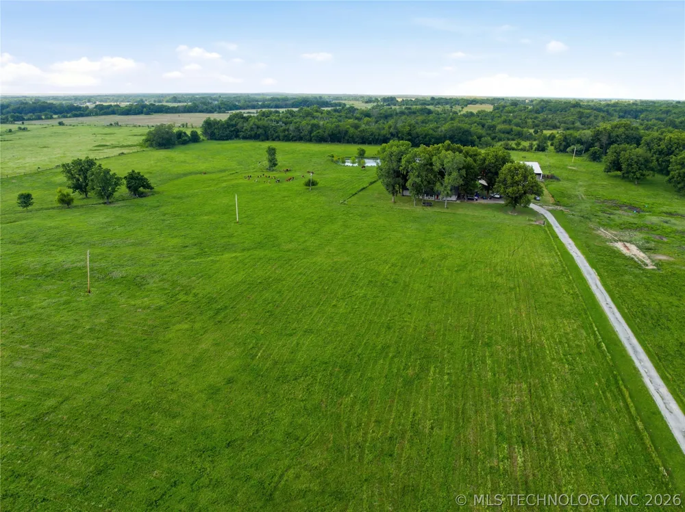 37967 E 221st Street Porter, OK 74454