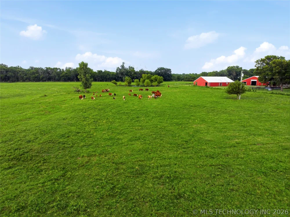 37967 E 221st Street Porter, OK 74454