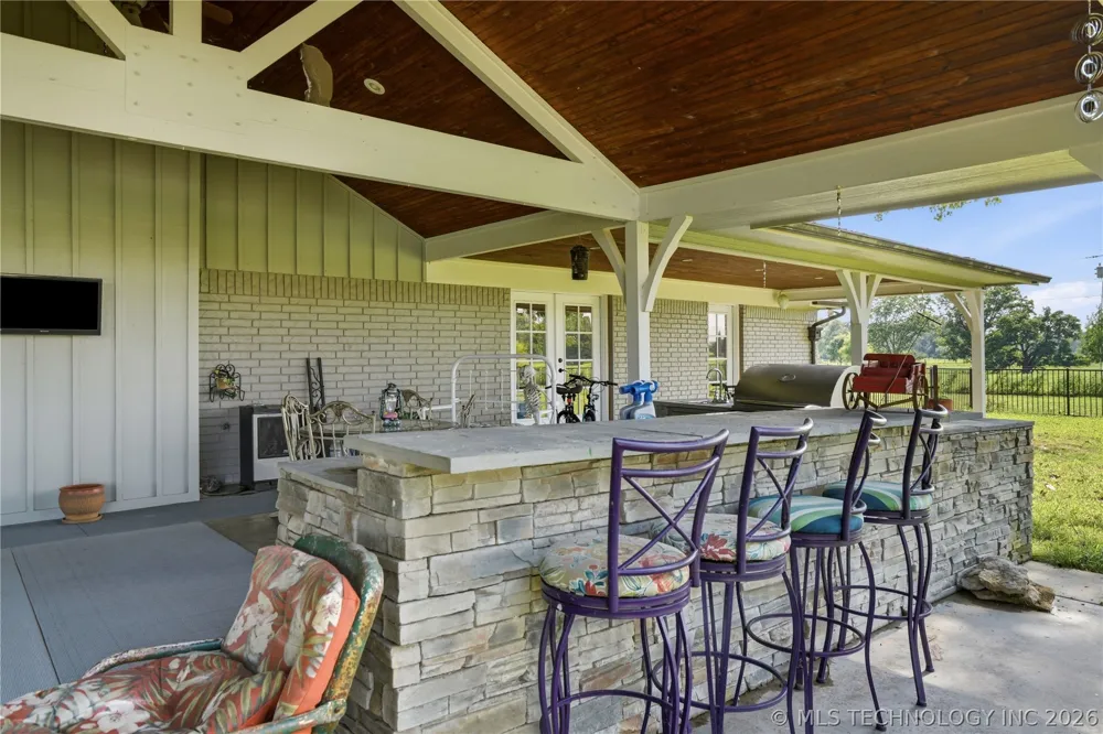 37967 E 221st Street Porter, OK 74454