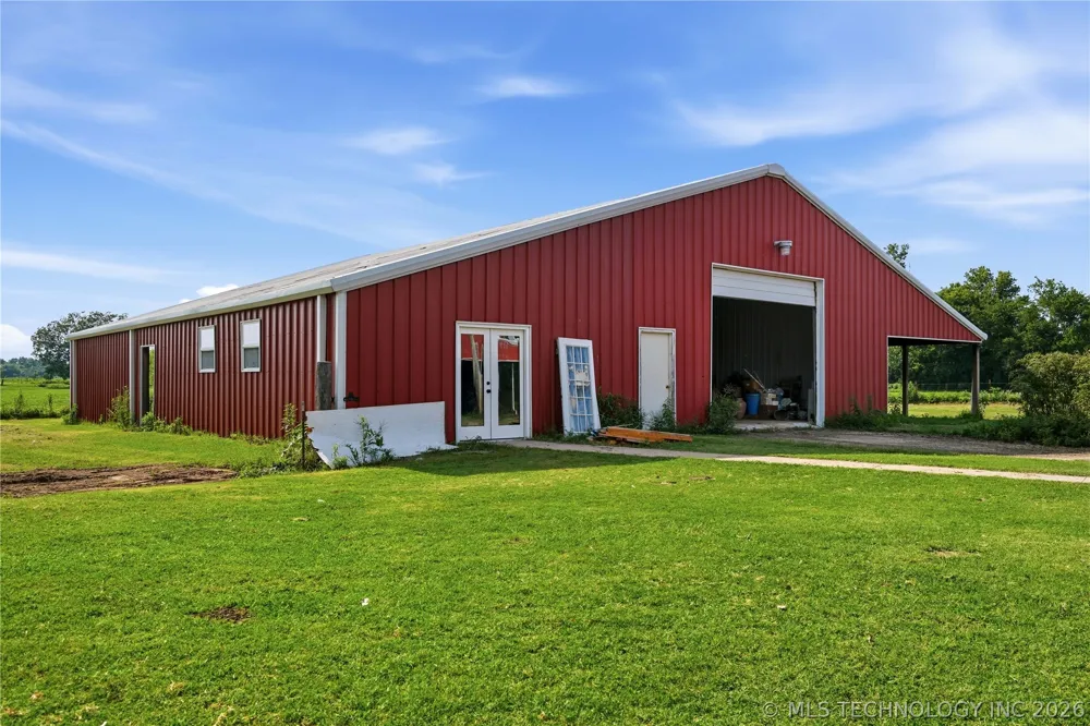 37967 E 221st Street Porter, OK 74454