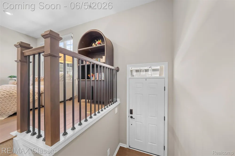 219 S Sydney Court Plymouth City, MI 48170