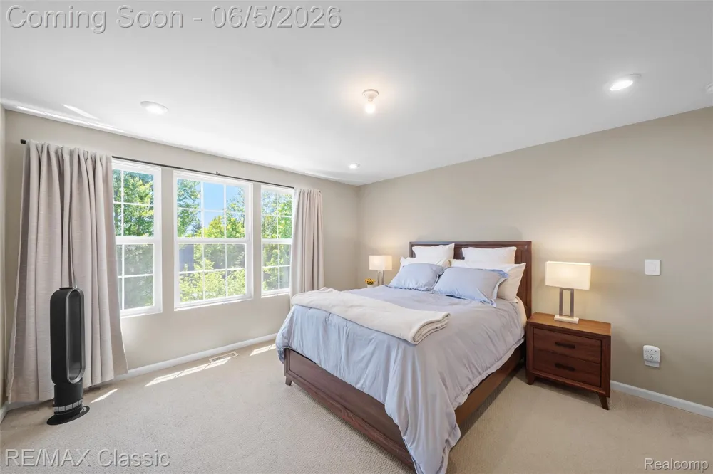 219 S Sydney Court Plymouth City, MI 48170