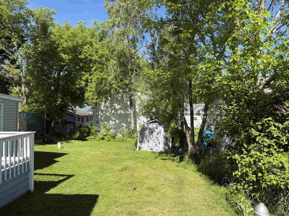104 Oliver Street Roscommon Township, MI 48629