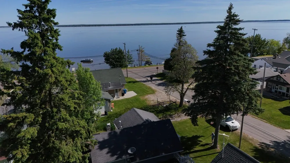 104 Oliver Street Roscommon Township, MI 48629