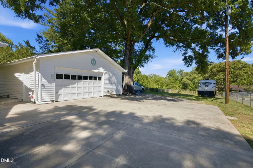 206 Third Avenue SE Taylorsville, NC 28681