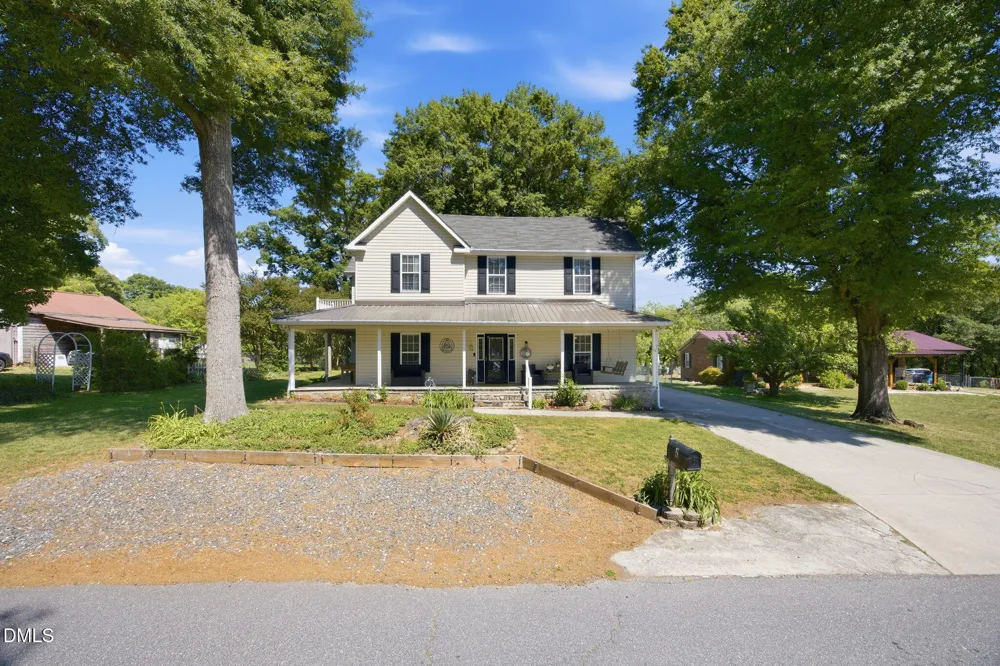 206 Third Avenue SE Taylorsville, NC 28681