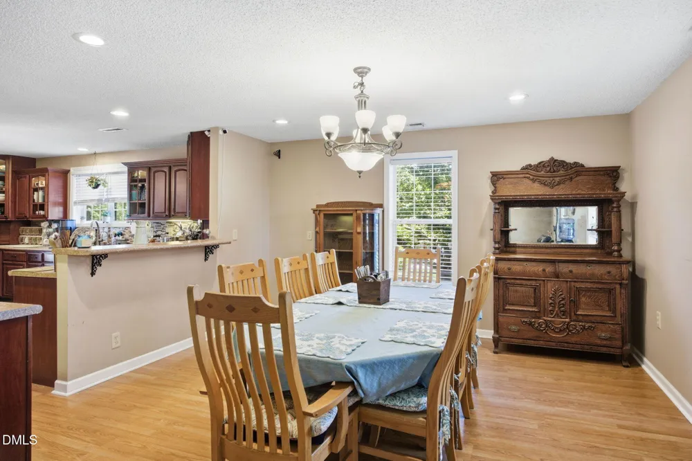 206 Third Avenue SE Taylorsville, NC 28681