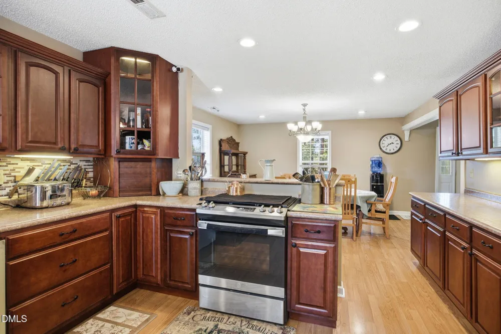 206 Third Avenue SE Taylorsville, NC 28681