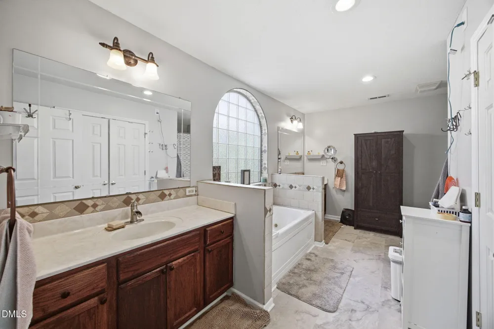 206 Third Avenue SE Taylorsville, NC 28681