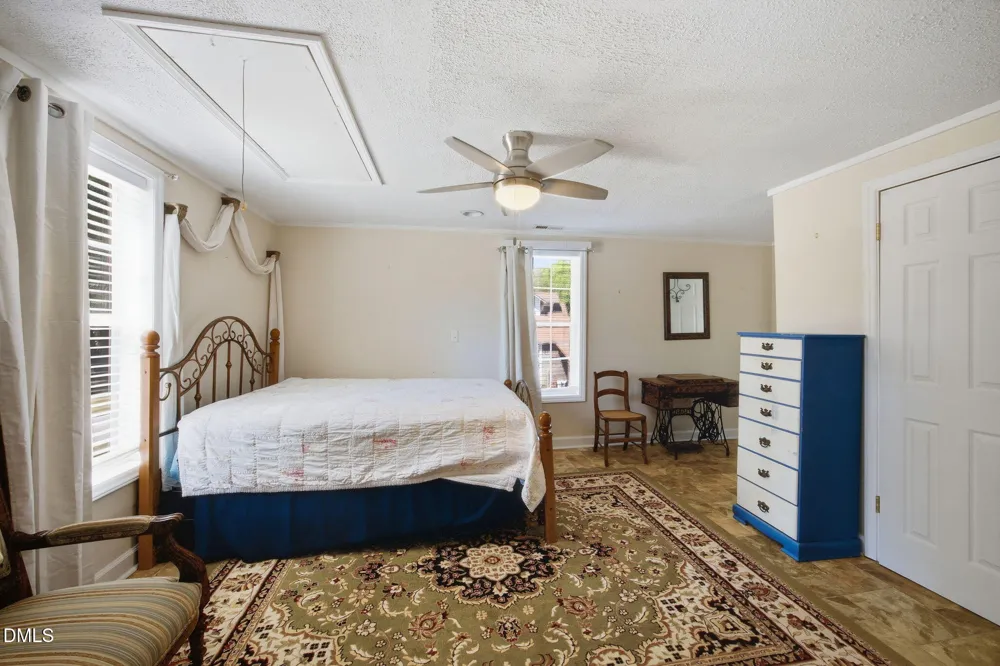 206 Third Avenue SE Taylorsville, NC 28681