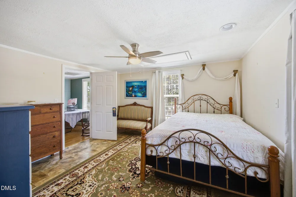 206 Third Avenue SE Taylorsville, NC 28681