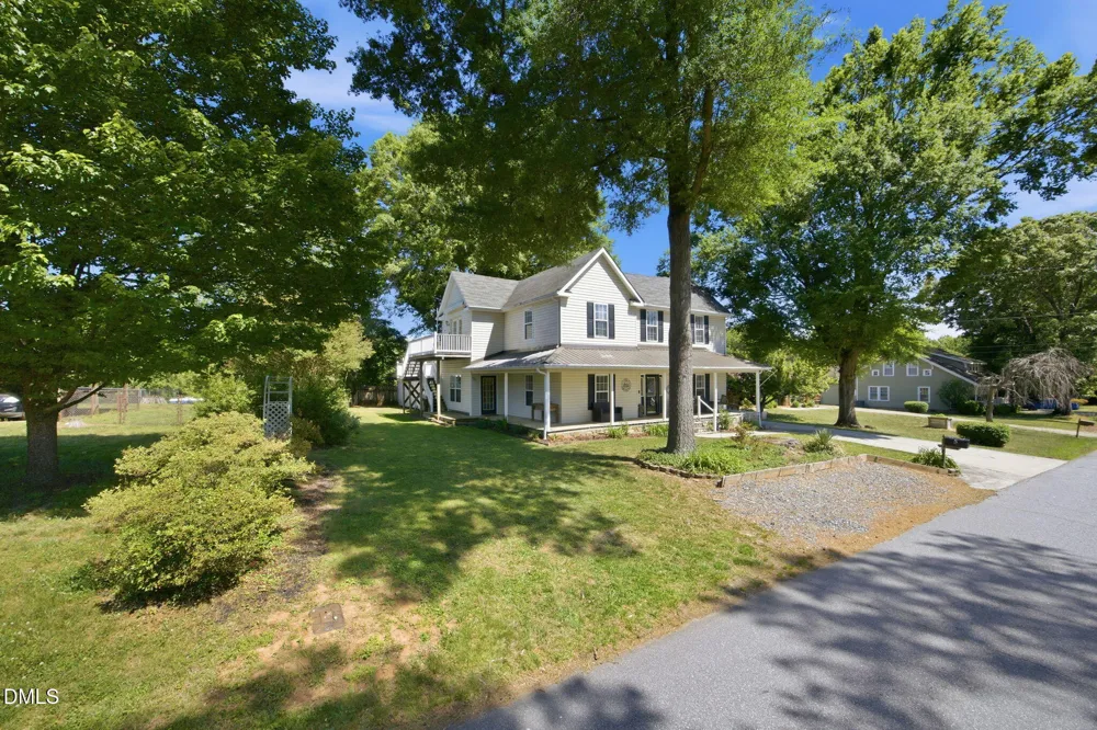 206 Third Avenue SE Taylorsville, NC 28681