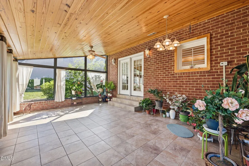 602 Driftwood Drive Gibsonville, NC 27249
