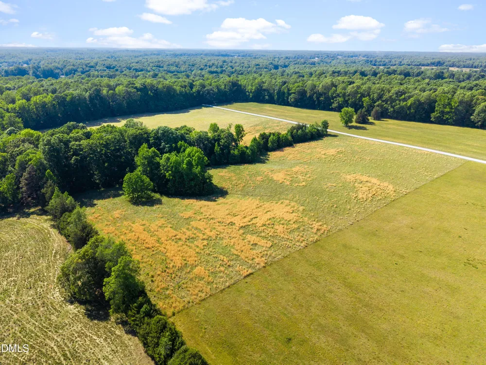 3 Deer Run Trail Hillsborough, NC 27278