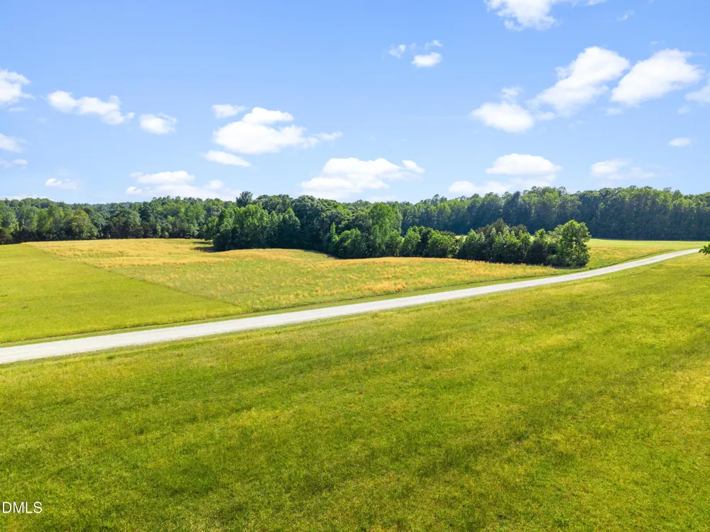 3 Deer Run Trail Hillsborough, NC 27278