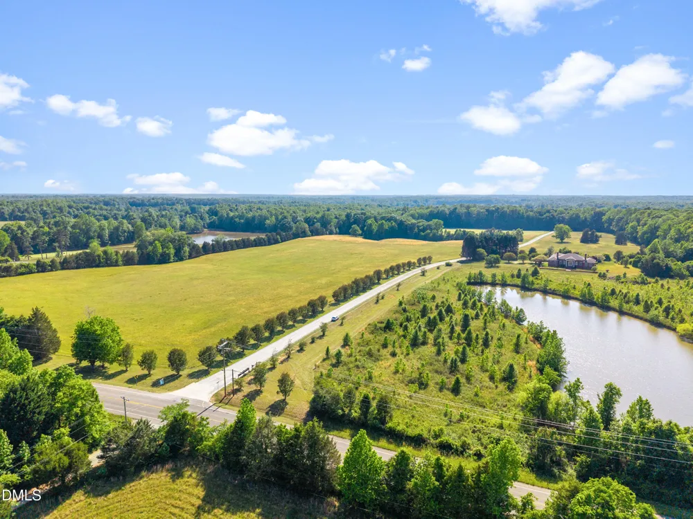 3 Deer Run Trail Hillsborough, NC 27278