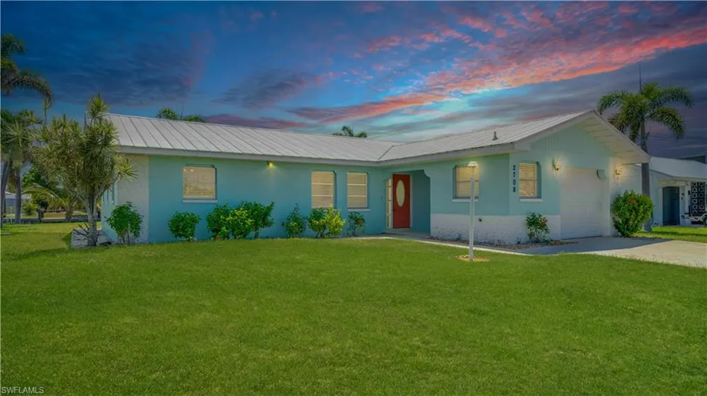 2708 Mangrove Street St. James City, FL 33956