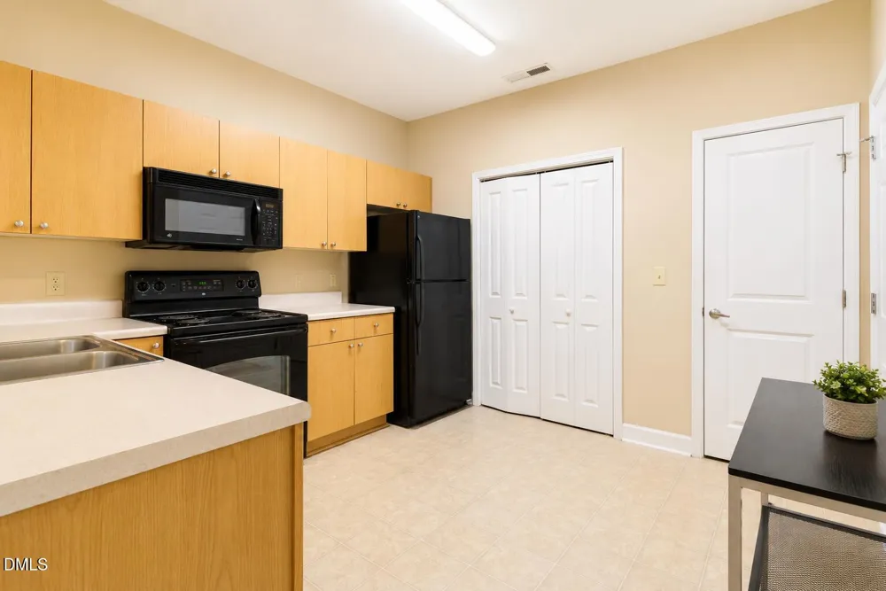 101 Campus Walk Trail #300 Elon, NC 27244