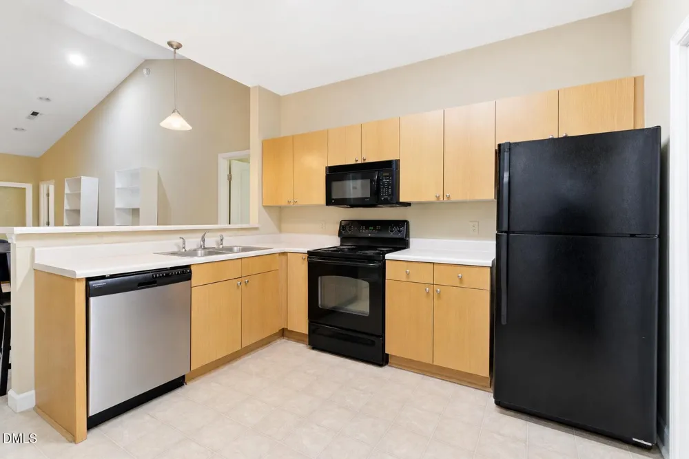 101 Campus Walk Trail #300 Elon, NC 27244