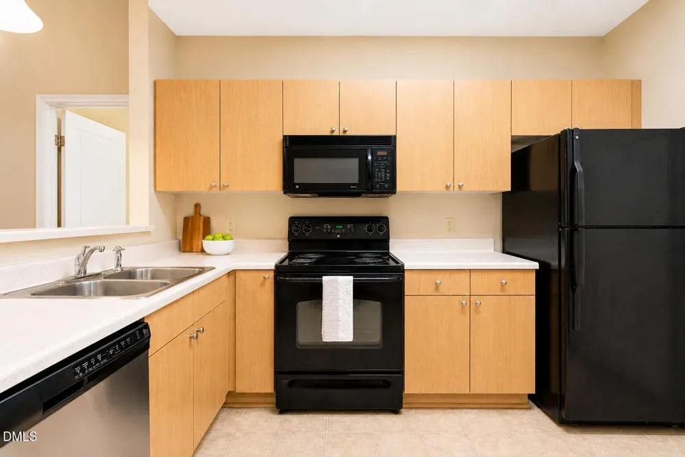 101 Campus Walk Trail #300 Elon, NC 27244