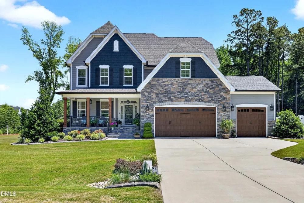 2215 Copper Pond Way