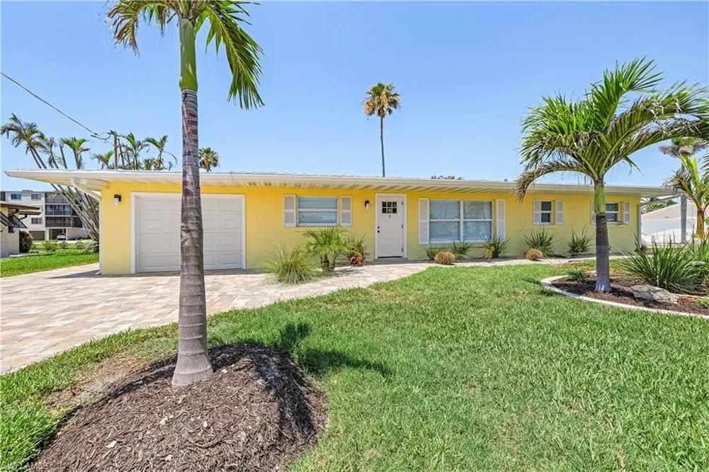 2 Fairview Boulevard Fort Myers Beach, FL 33931