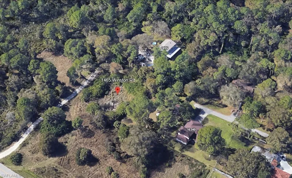 1465 WINSTON ROAD North Fort Myers, FL 33917