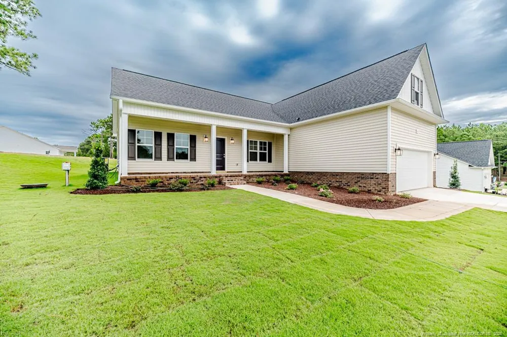 46 Poplar Drive Spring Lake, NC 28390