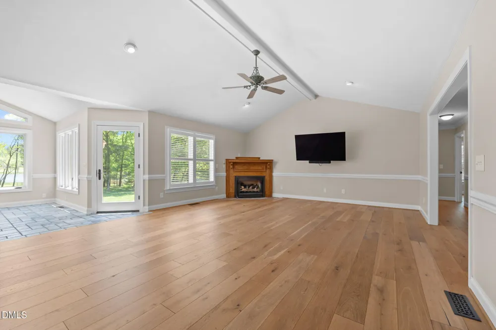 6788 Mcpherson Clay Road Liberty, NC 27298