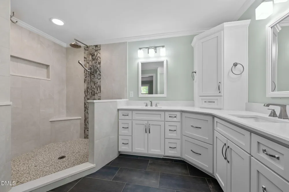 6788 Mcpherson Clay Road Liberty, NC 27298