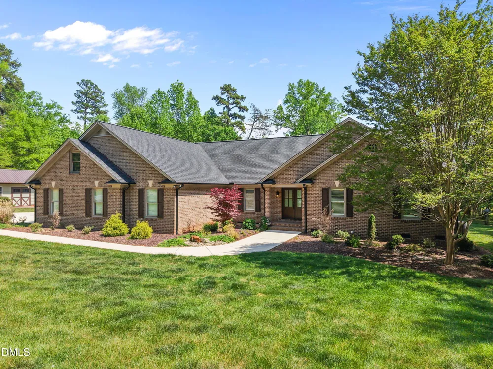 6788 Mcpherson Clay Road Liberty, NC 27298