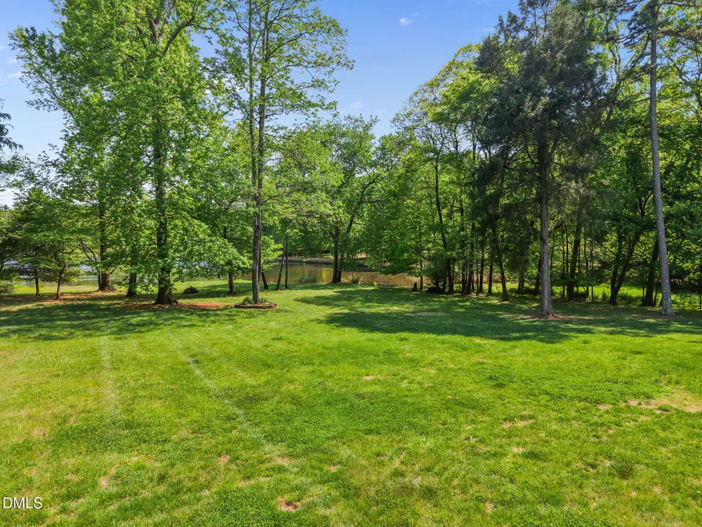 6788 Mcpherson Clay Road Liberty, NC 27298