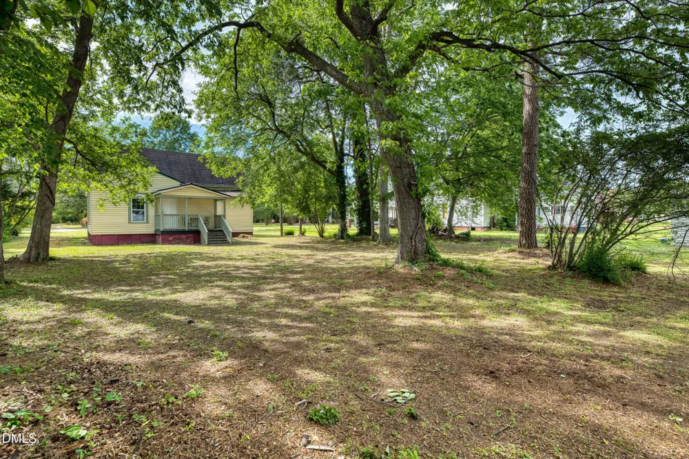 809 Church Street Scotland Neck, NC 27874