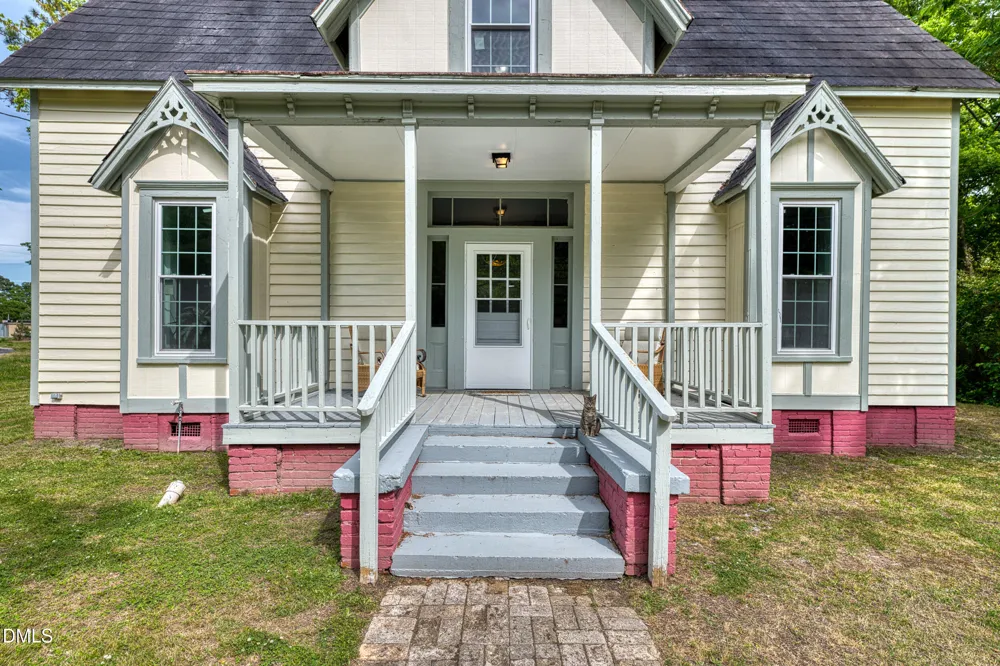 809 Church Street Scotland Neck, NC 27874