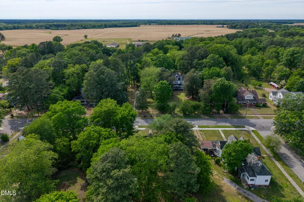 809 Church Street Scotland Neck, NC 27874