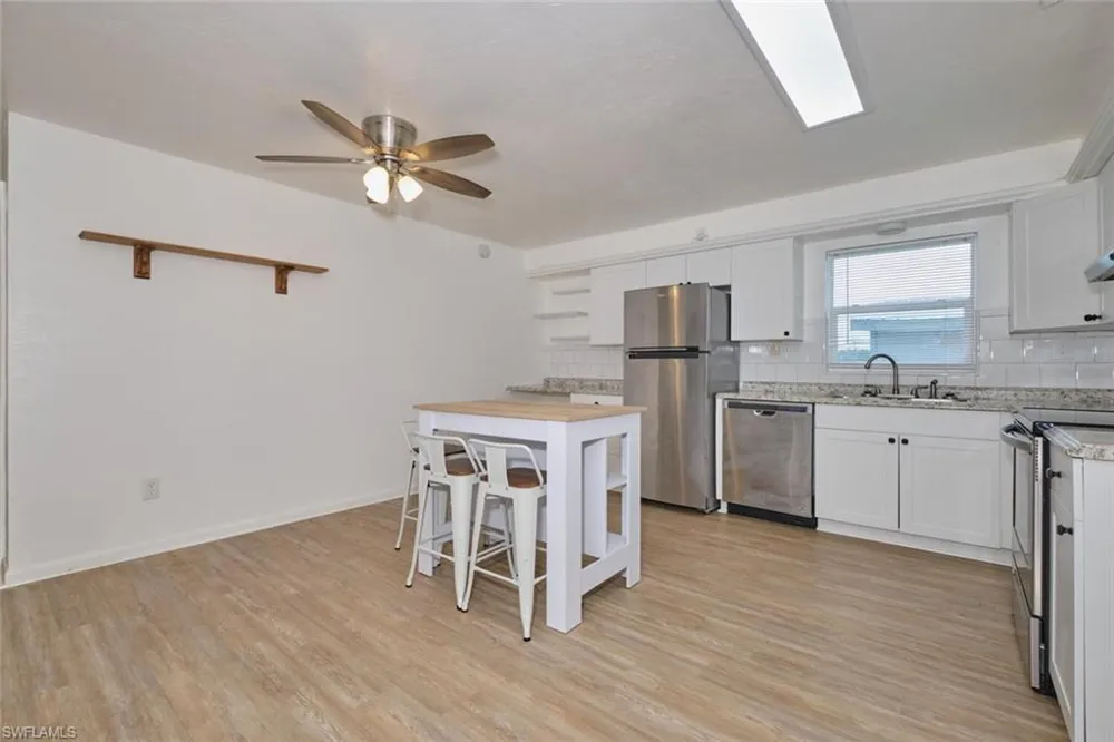 8678 County Rd 78 Fort Denaud, FL 33935