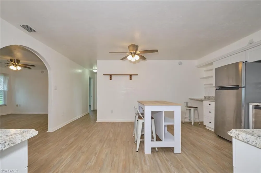 8678 County Rd 78 Fort Denaud, FL 33935