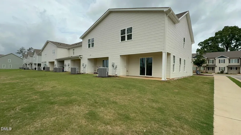 1055 Peony Lane Youngsville, NC 27596