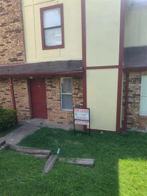 2039 W Walnut Street #C