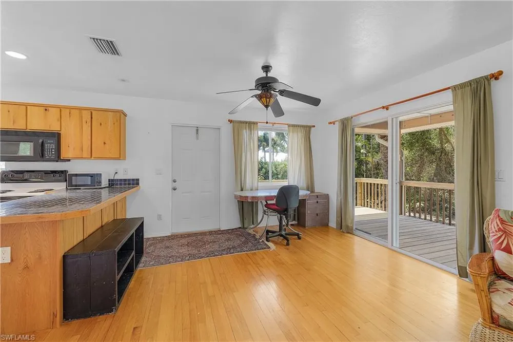7322 Hibiscus Avenue Bokeelia, FL 33922