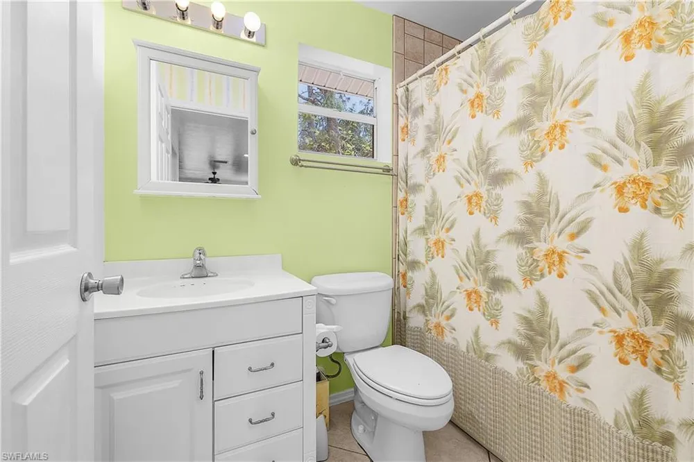 7322 Hibiscus Avenue Bokeelia, FL 33922