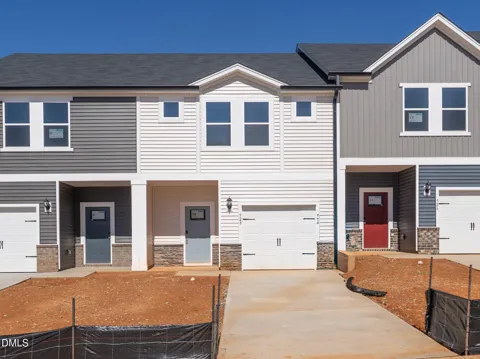 928 Broadleaf Trace