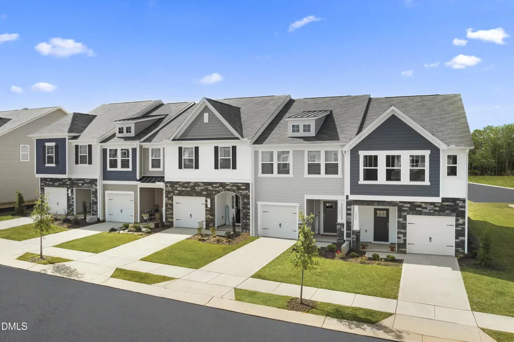 642 Sefton Park Drive Zebulon, NC 27597