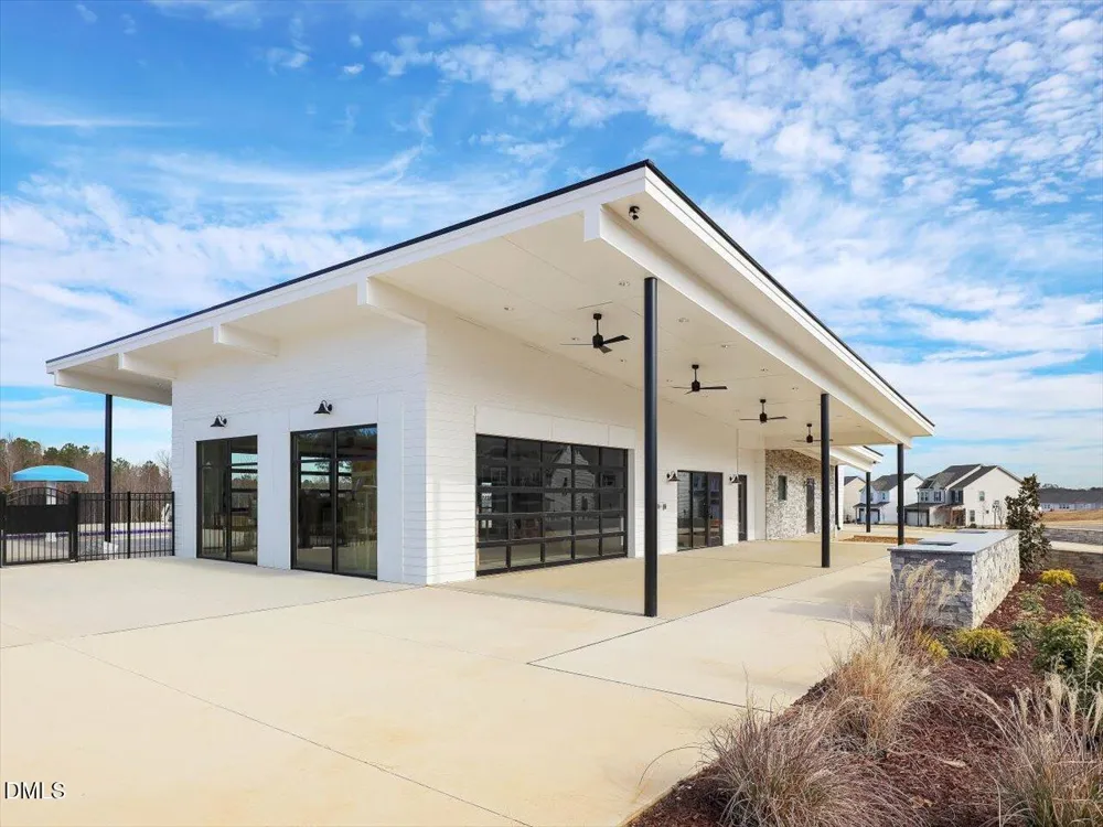 642 Sefton Park Drive Zebulon, NC 27597