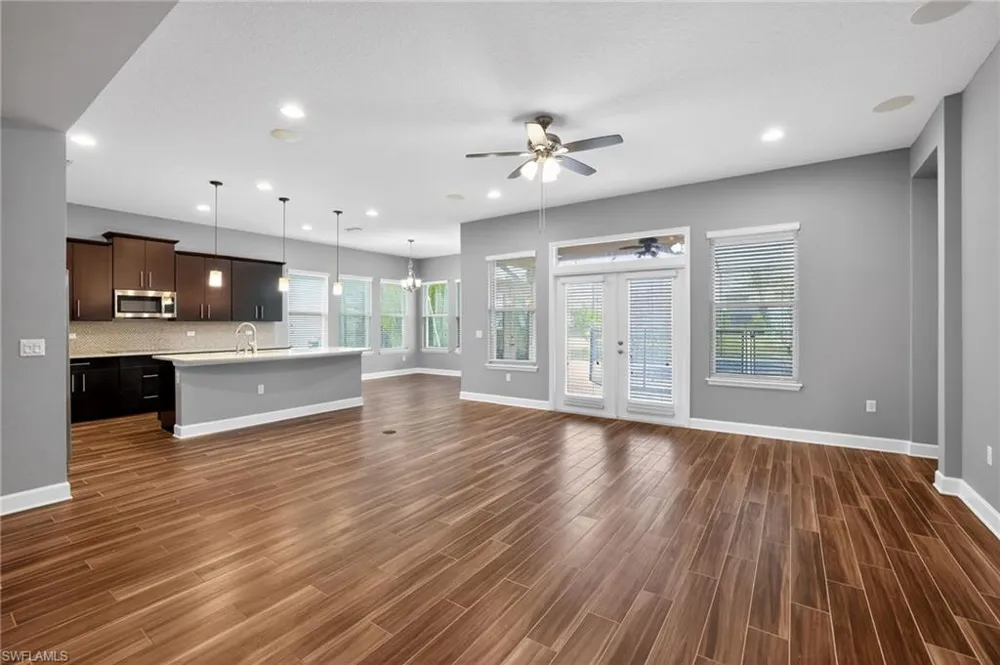 710 116th Court NE Bradenton, FL 34212