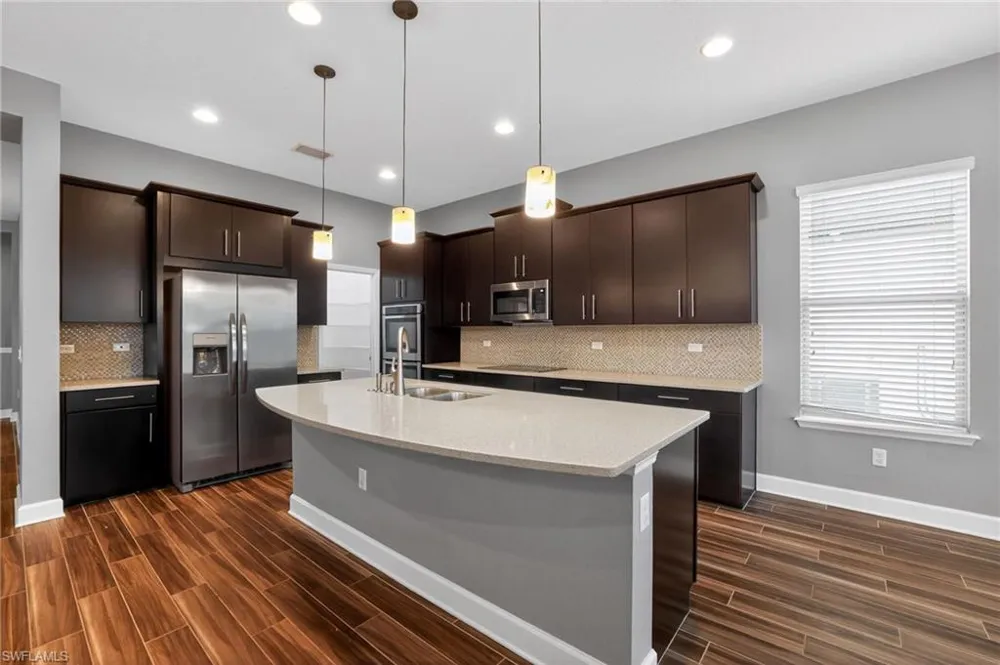 710 116th Court NE Bradenton, FL 34212